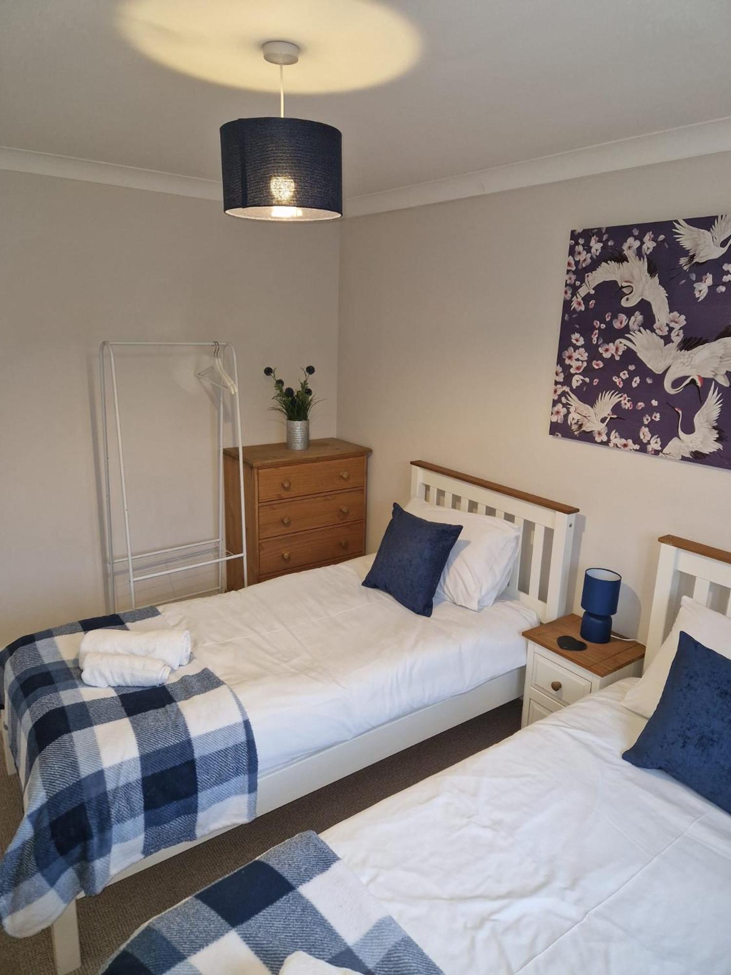 Hereford - Finch House - Modern 4 Bedroom House Located In South Hereford, Dog Friendly With Nearby Countryside, Pool Table, Sleeps Up To 10 Guests - Hosted By Rentmyhouse Екстериор снимка